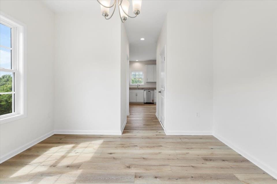 1481 Walnut Ridge Road, photo 10 of 40