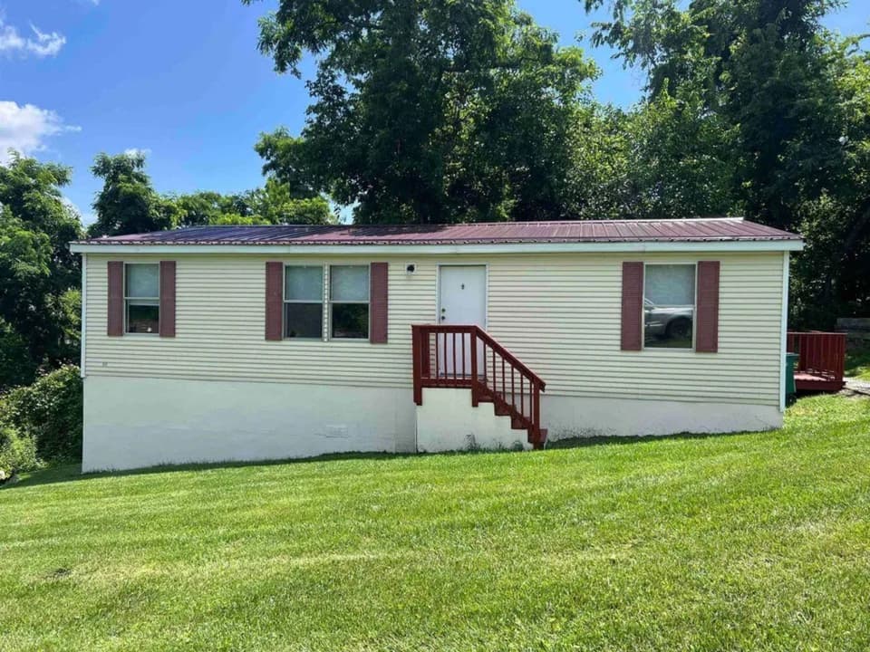 1117 Long Street, Christiansburg, VA