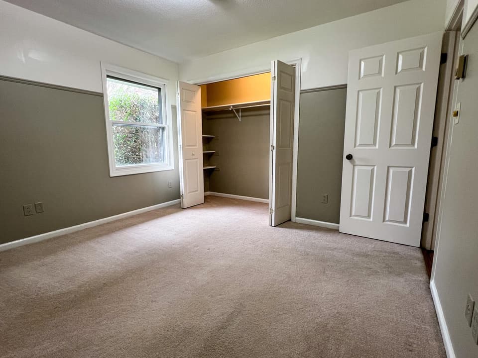 975 Carson Dr, photo 21 of 37