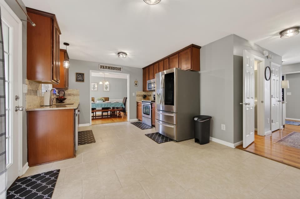 1555 Diana Drive, photo 28 of 40
