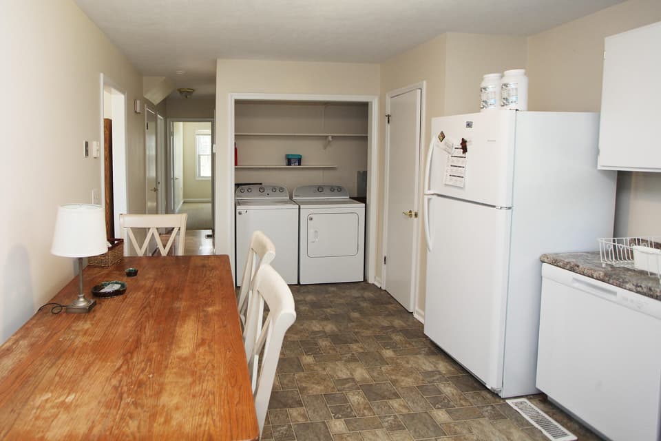 285 Mulberry Drive, photo 14 of 37