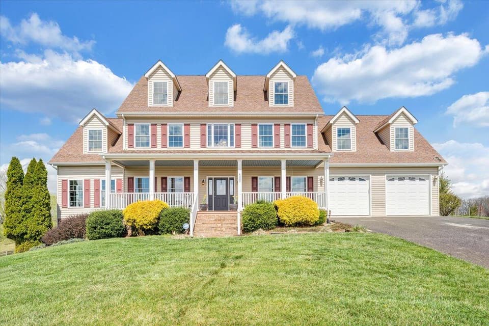 4220 Childress Road, photo 2 of 38