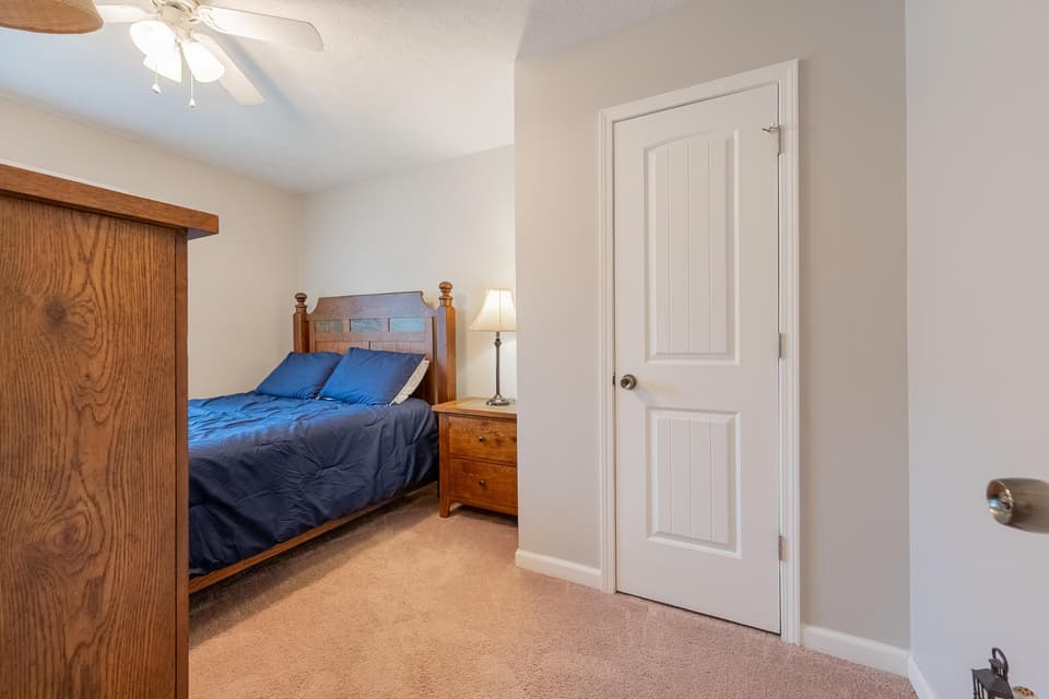 315 Cherokee Drive Unit A, photo 27 of 40