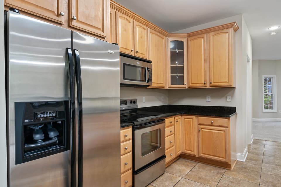 135 Phoenix Boulevard, photo 14 of 40
