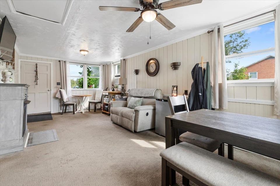 115 Gum Drive, photo 23 of 40