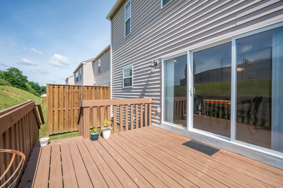 320 Tall Oak Boulevard, photo 16 of 40