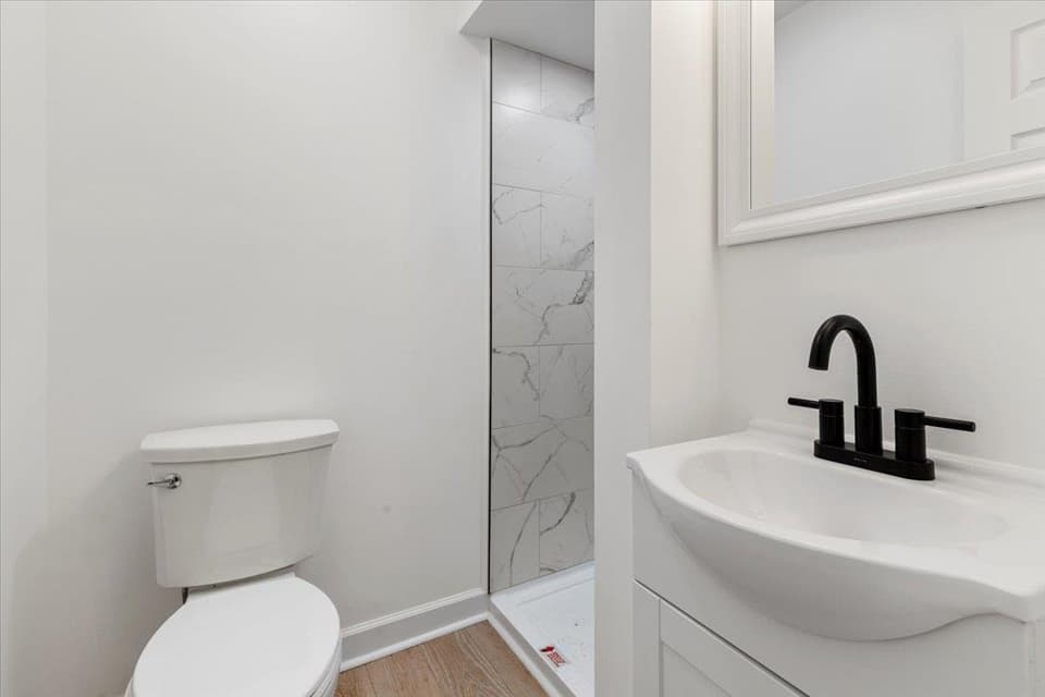 2435 Glade Drive SE, photo 22 of 40