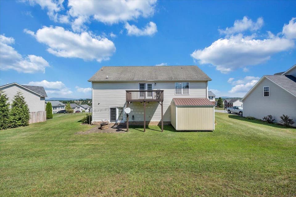 440 Chelsea Loop, photo 31 of 37
