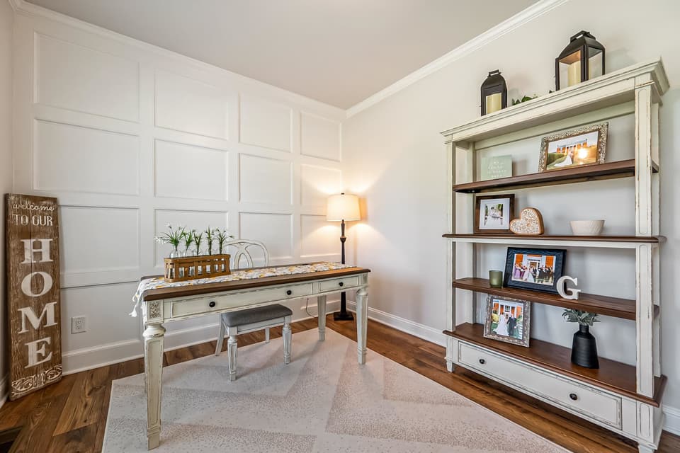1042 Round Meadow Drive, photo 8 of 40