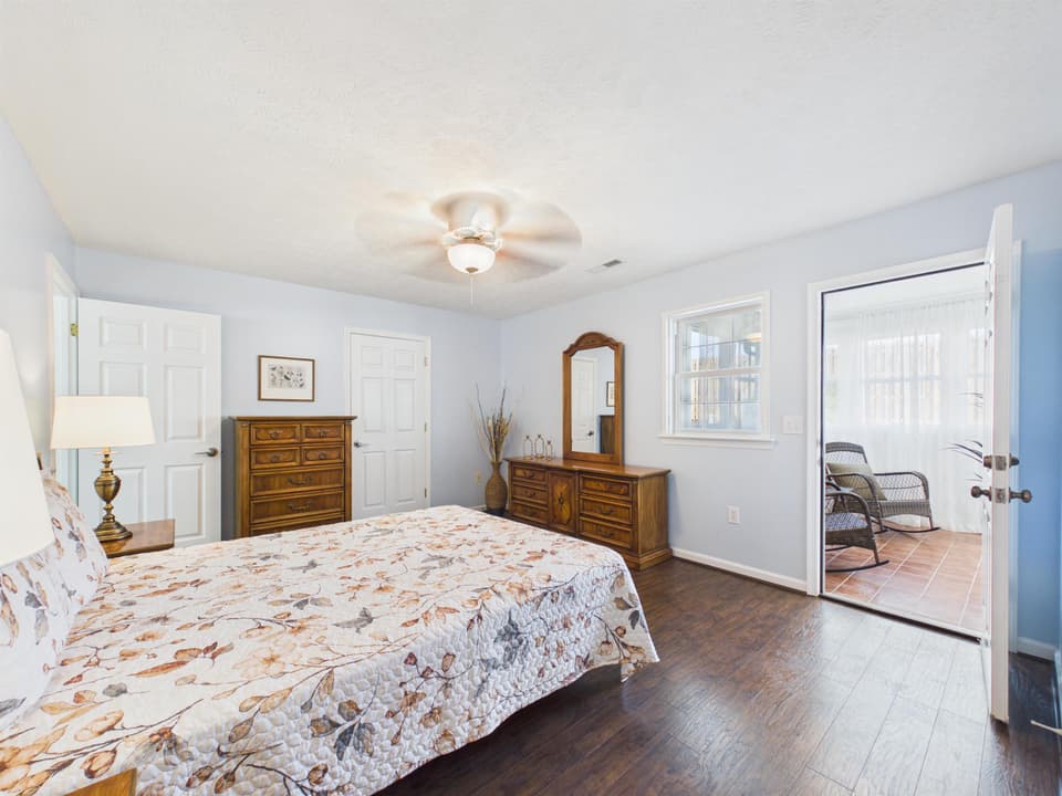 232 Wheatland Court NE, photo 31 of 38