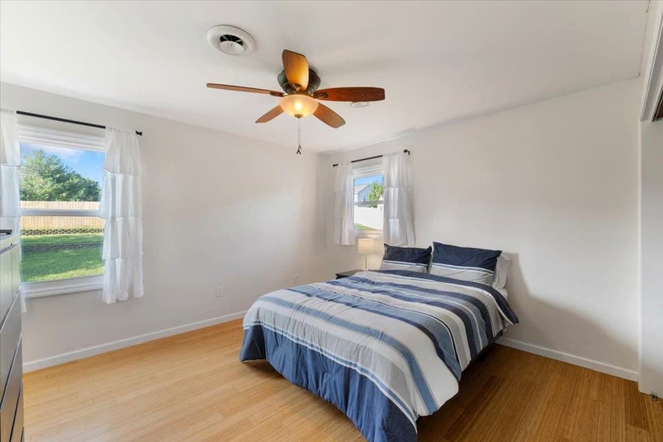 870 Cambria Street NW, photo 25 of 40