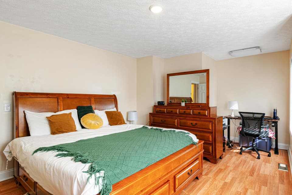 625 Tall Oak Boulevard, photo 26 of 40