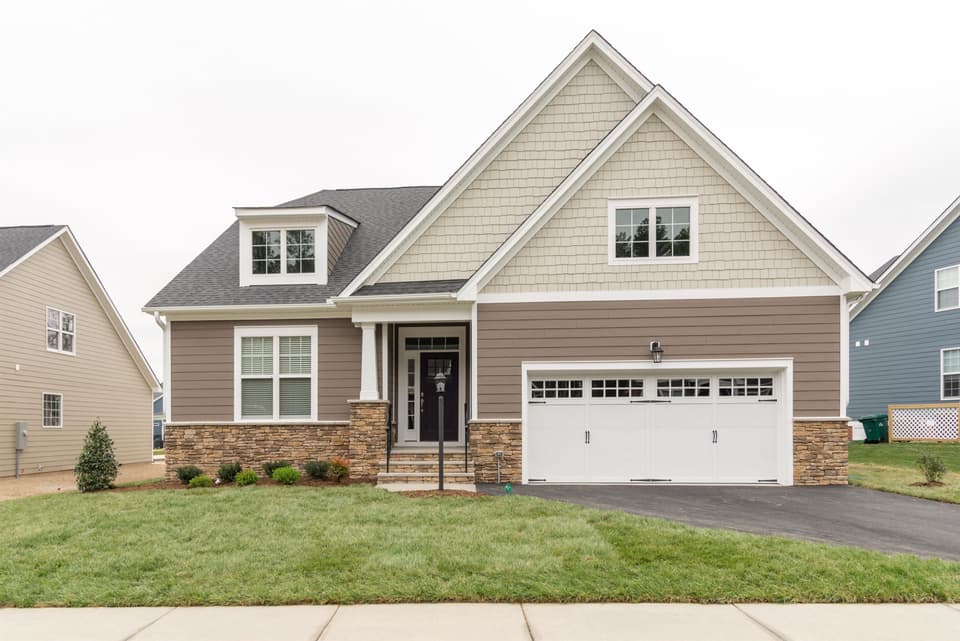 1165 Round Meadow Drive, Christiansburg, VA