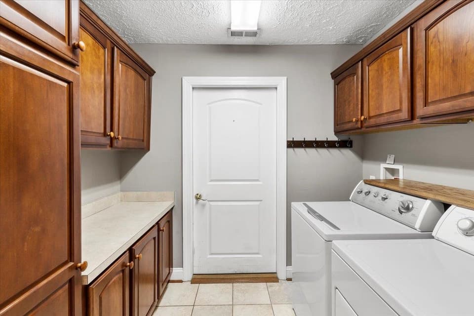 225 Patriot Way Unit 62, photo 37 of 40