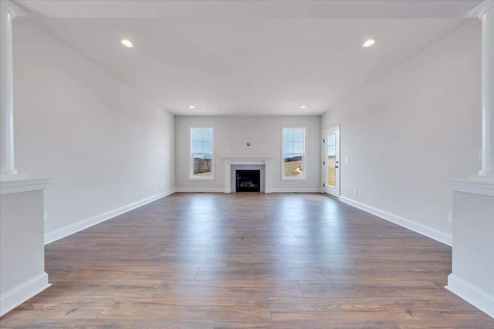 1135 Round Meadow Drive, photo 20 of 40