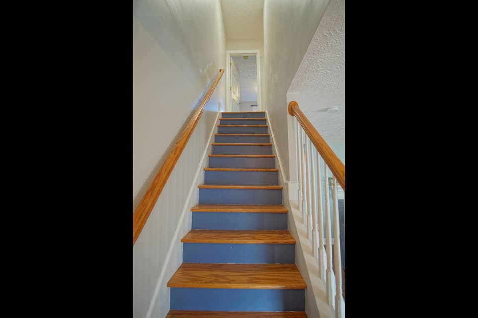 375 Oak Tree Boulevard, photo 18 of 34