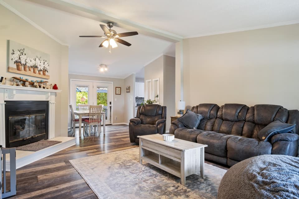1650 Blair Street, photo 7 of 40