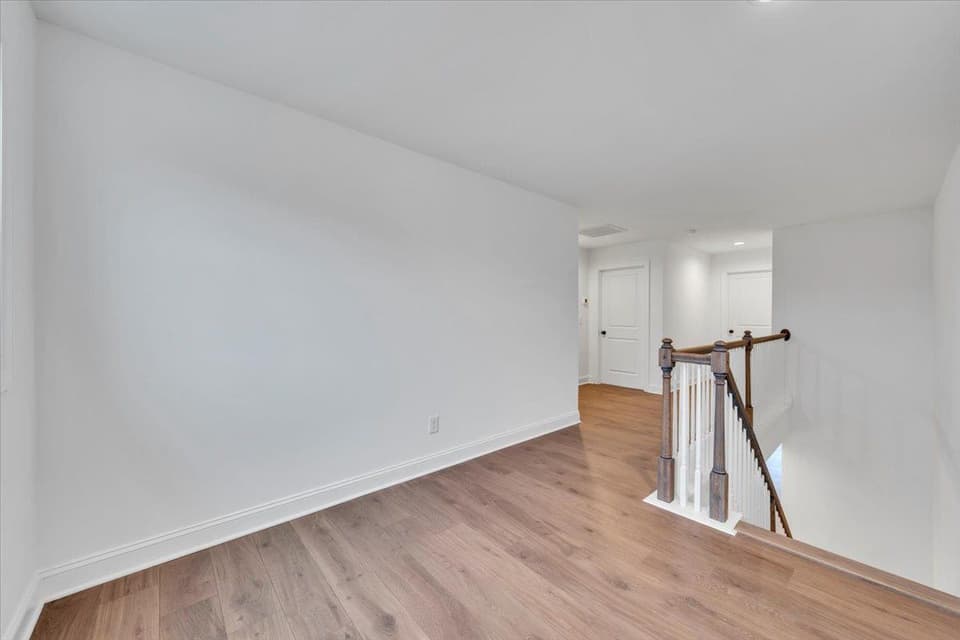 1107 Round Meadow Drive, photo 33 of 40