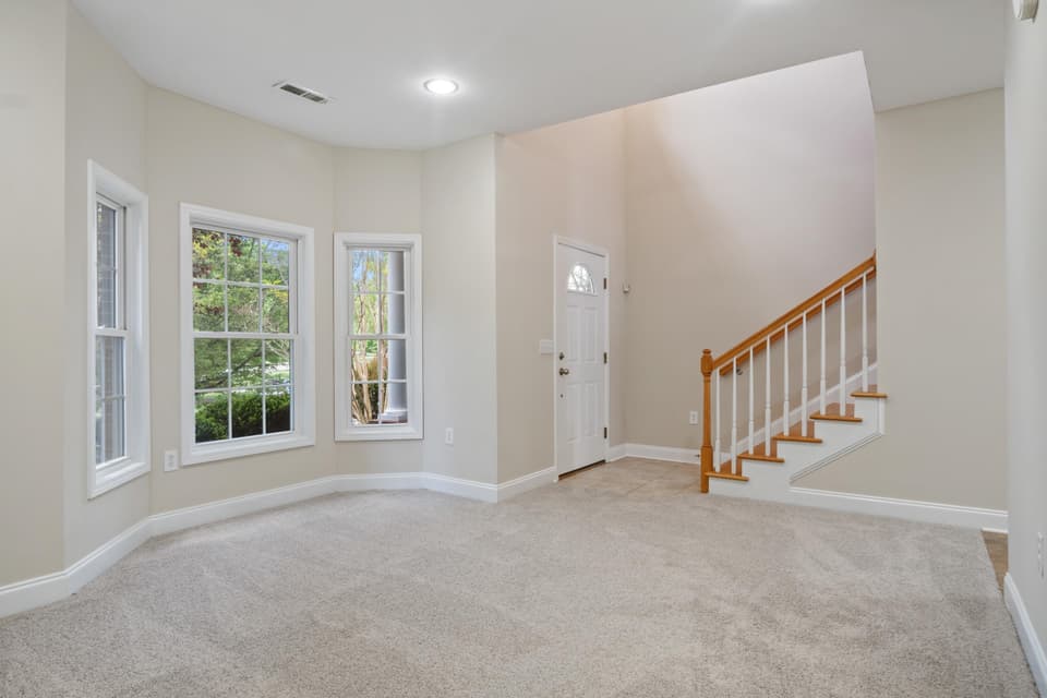 135 Phoenix Boulevard, photo 8 of 40
