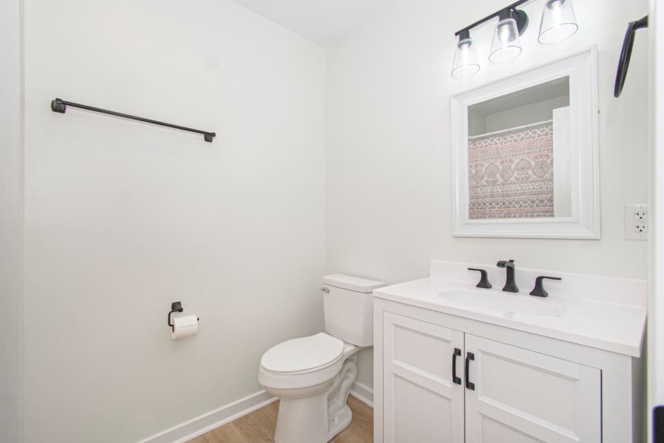 300 Arrowhead Trail, photo 29 of 39