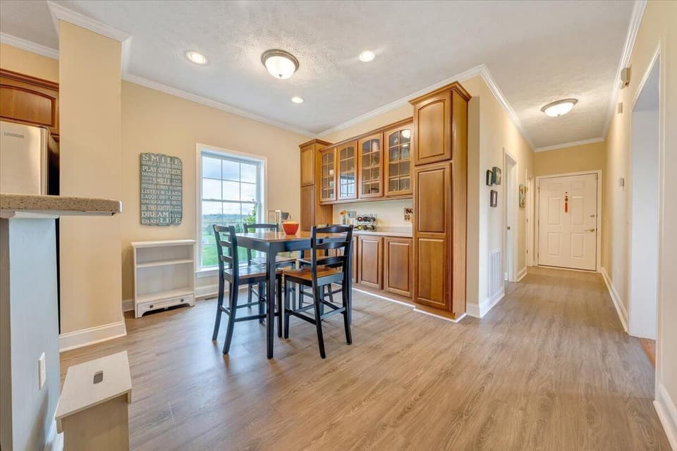 4220 Childress Road, photo 16 of 38