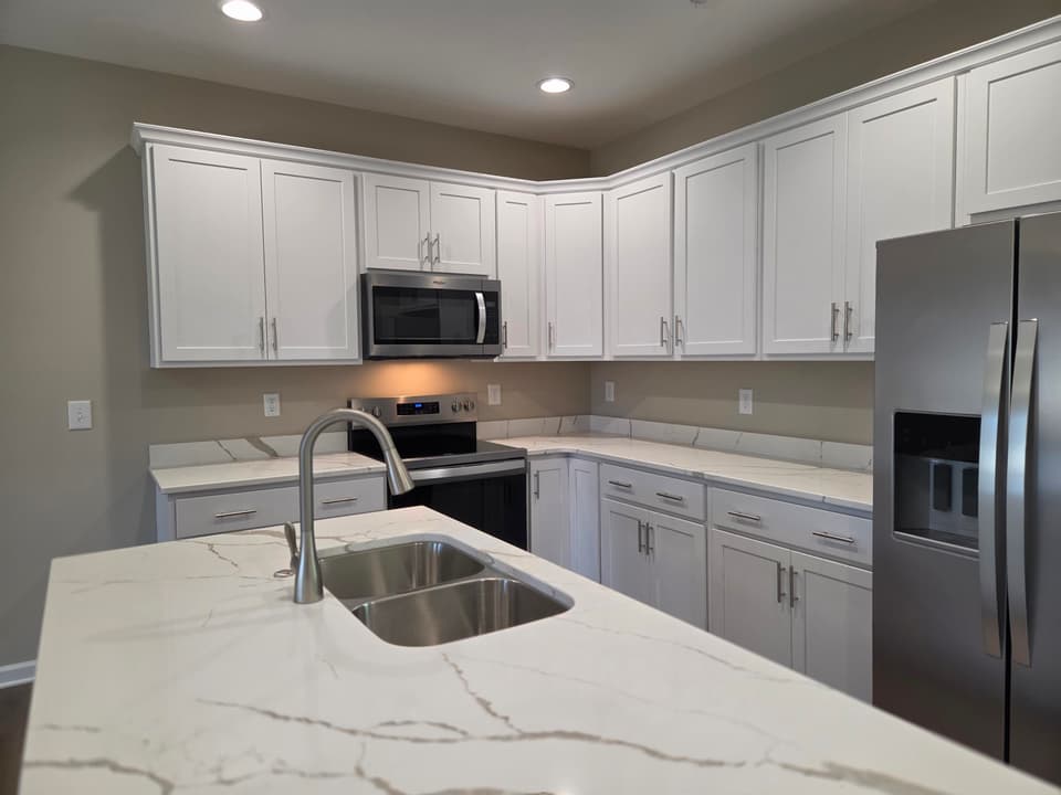 110 Craig Street, photo 17 of 40
