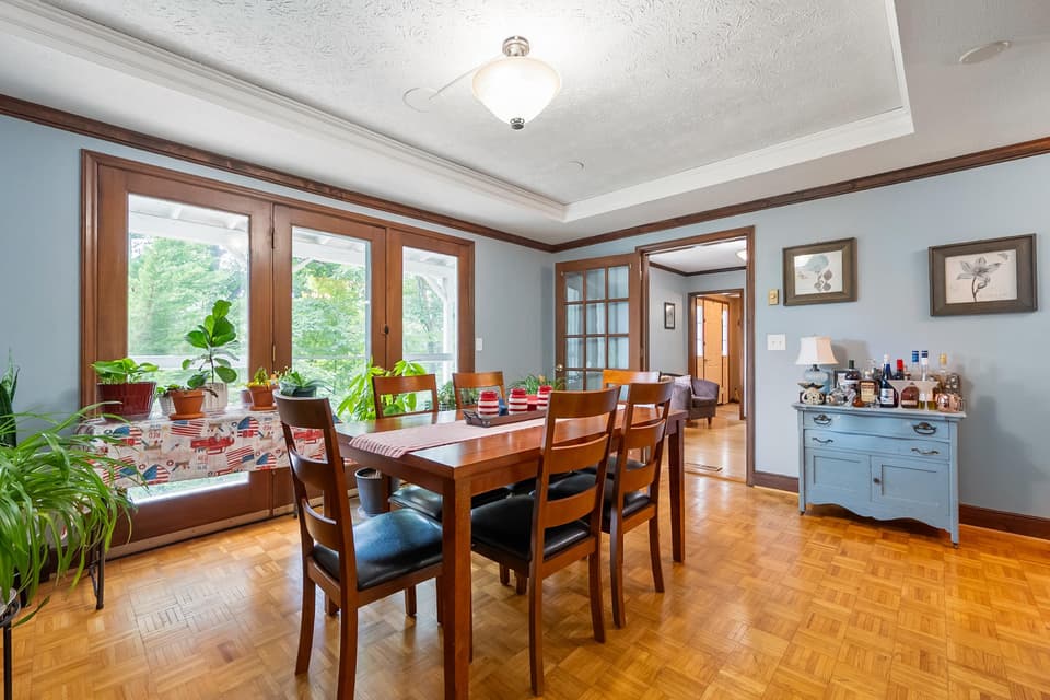 1160 Sherwood Drive, photo 36 of 40