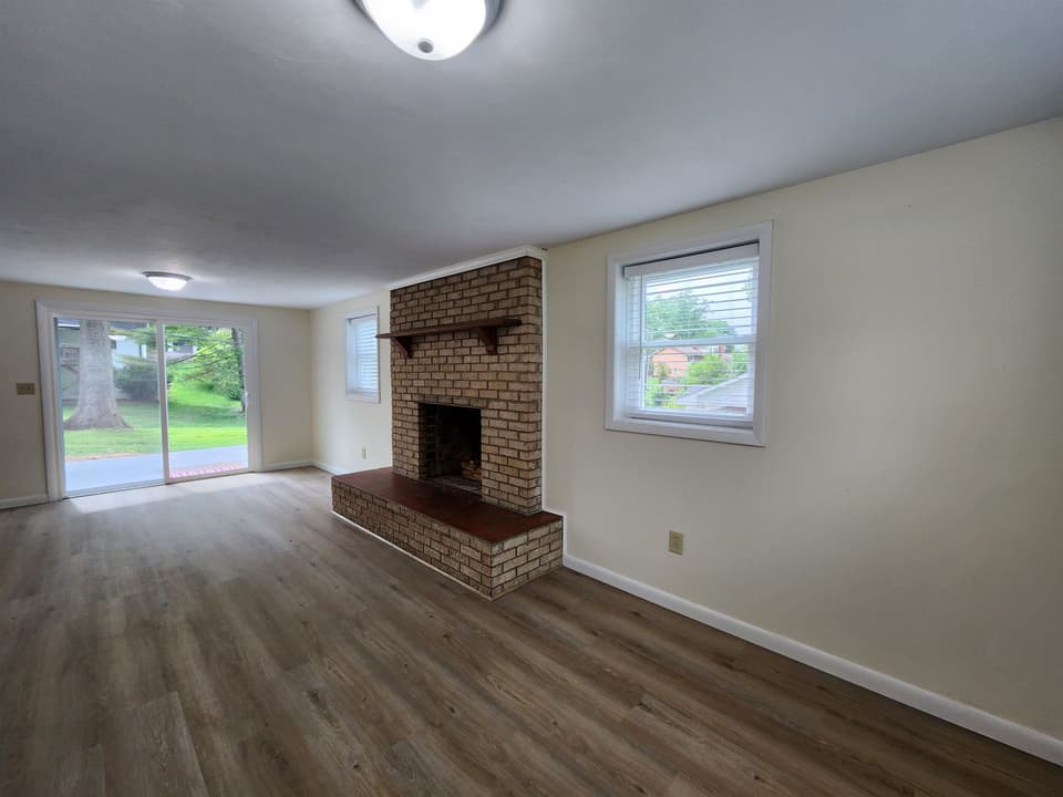 455 Chinquapin Trail SE, photo 34 of 40