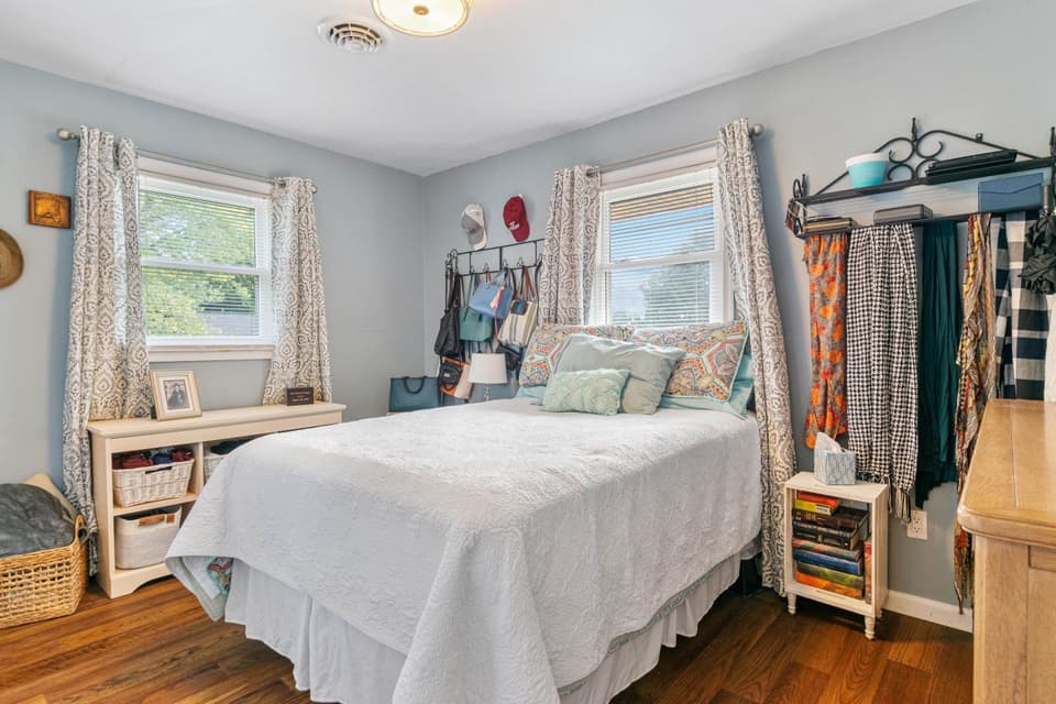 625 Betty Drive, photo 21 of 40