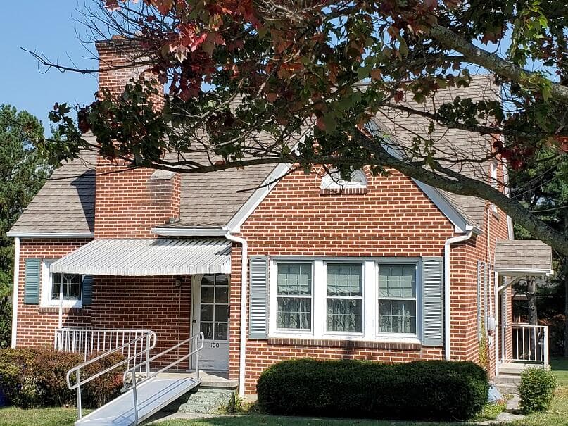 100 Cherry Lane, photo 2 of 35