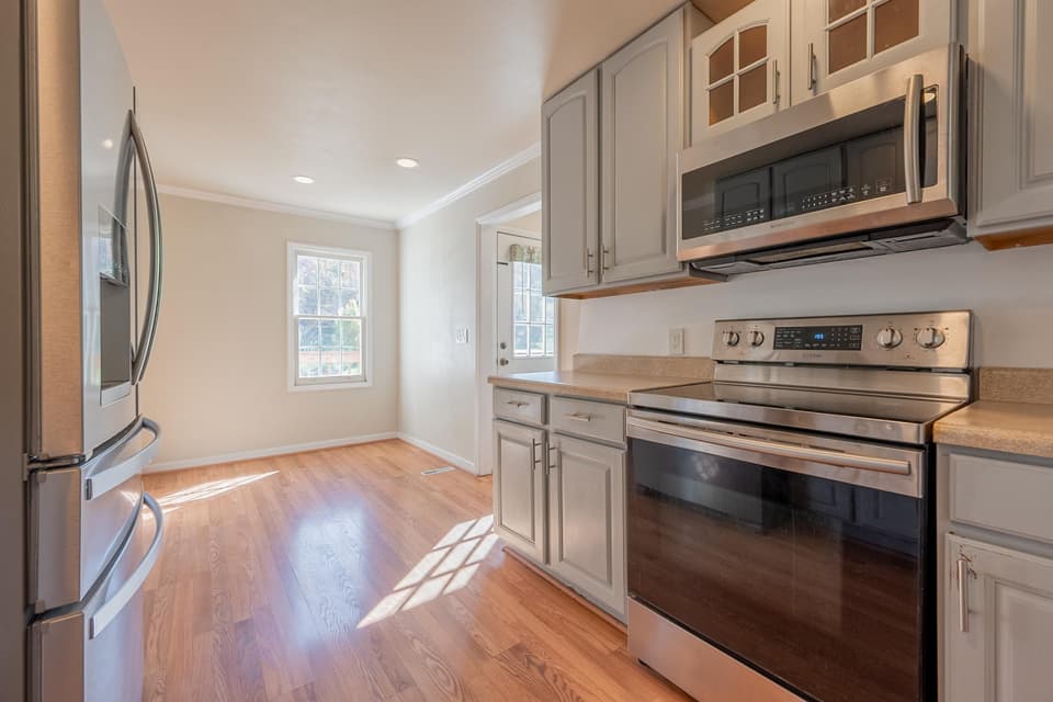 497 Canterbury Street SW, photo 37 of 40