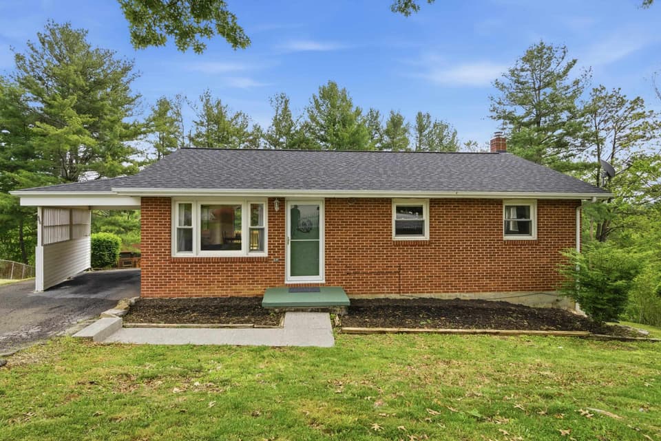 665 Betty Drive, Christiansburg, VA