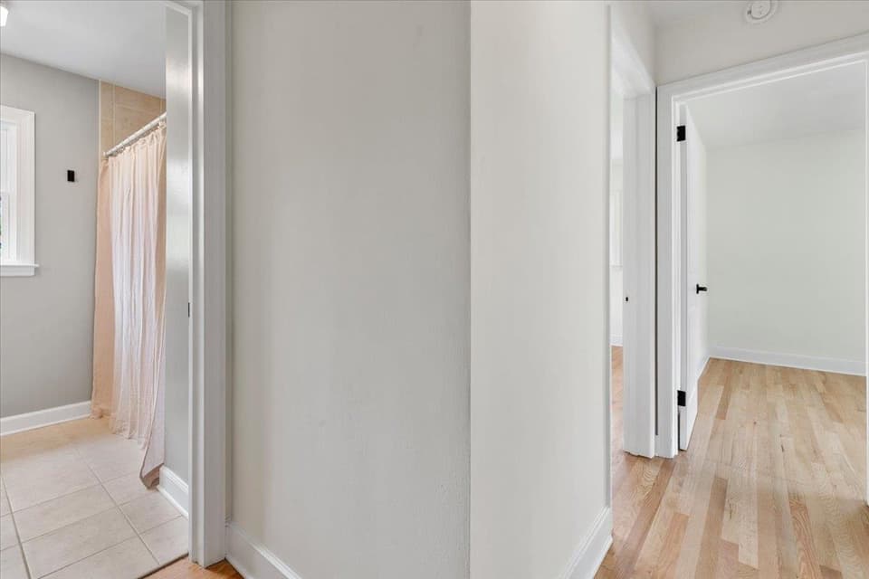 950 McHenry Avenue, photo 23 of 40