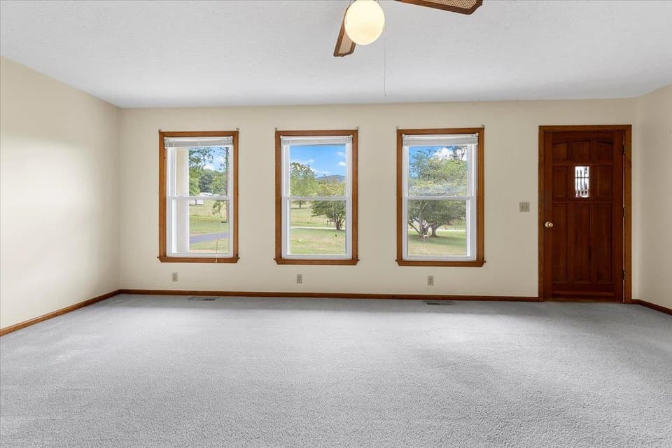 3540 Fairview Church Road, photo 26 of 40