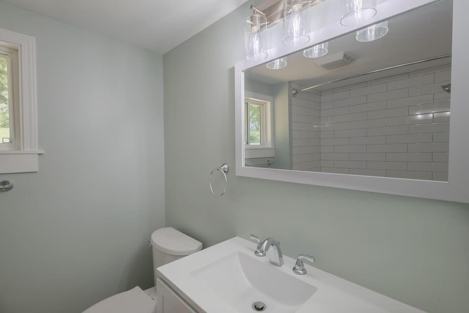 630 School Lane, photo 23 of 33