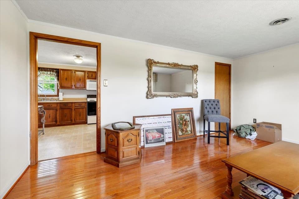3074 Seven Mile Tree Road, photo 7 of 40