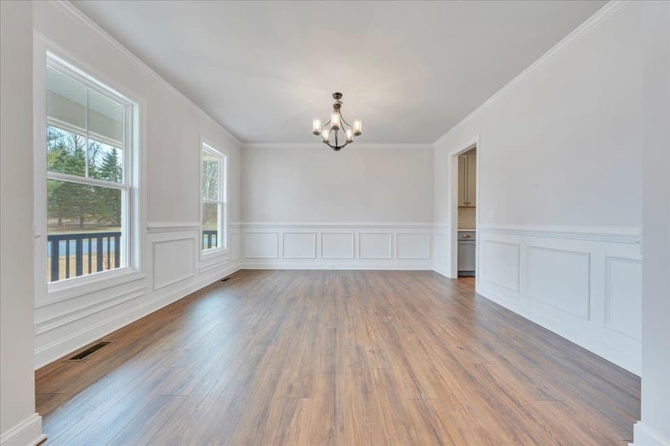 1135 Round Meadow Drive, photo 6 of 40