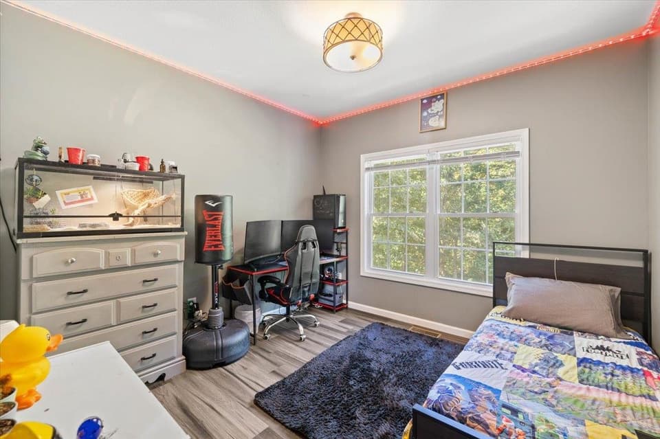 1031 Green Ridge Road, photo 23 of 40
