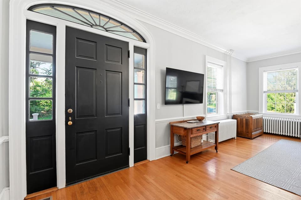 1800 Depot Street NE, photo 9 of 40
