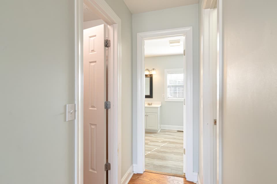 1730 Lions Drive, photo 28 of 40