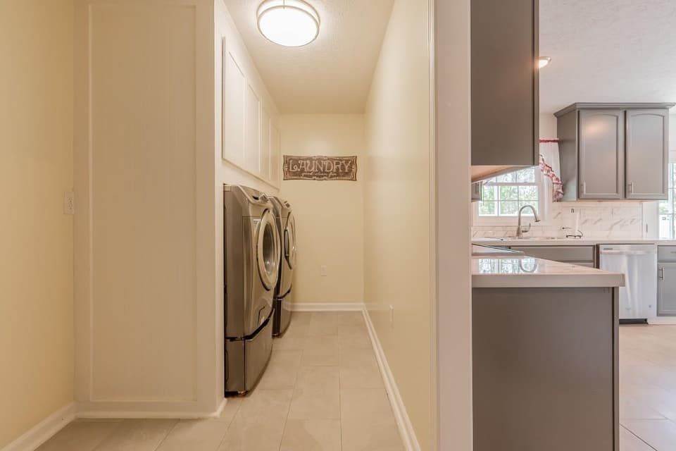 2977 Spaulding Road, photo 36 of 40