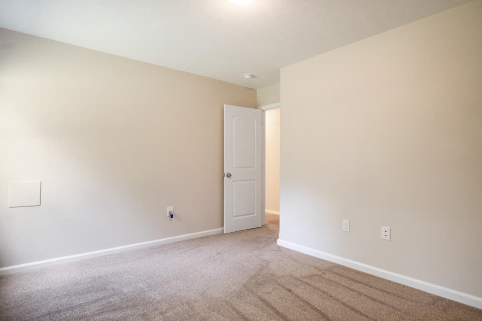 2030 Glade Drive, photo 22 of 32