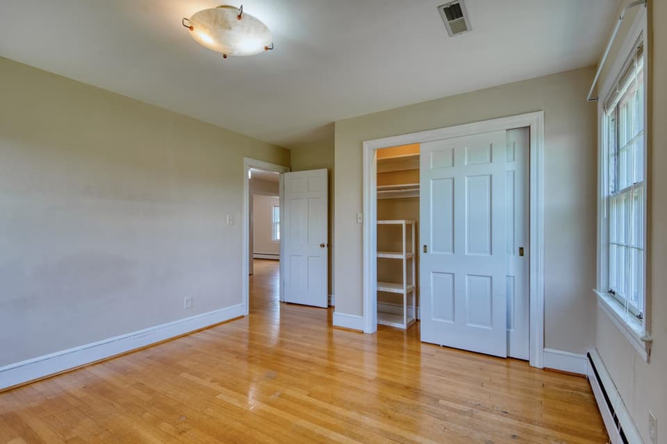 108 Roseland Drive, photo 39 of 40