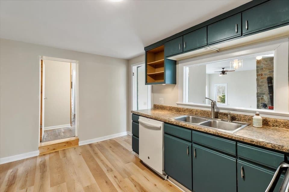 3465 Thrush Road, photo 19 of 40