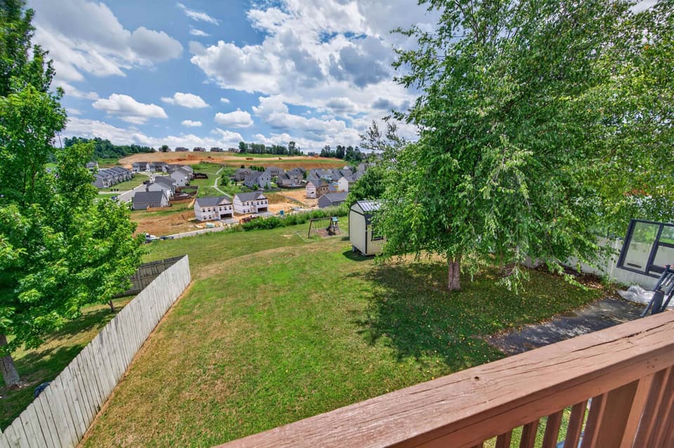 230 Chelsea Loop, photo 12 of 40