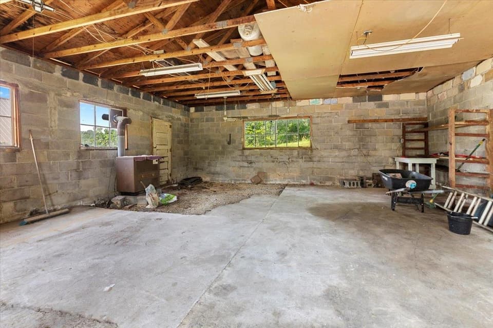 1160 Montgomery Street, photo 34 of 40