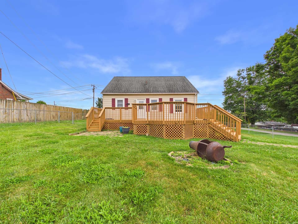195 Church Street, photo 14 of 40