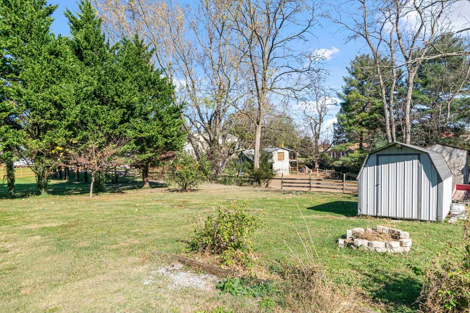 1150 King Street, photo 26 of 31