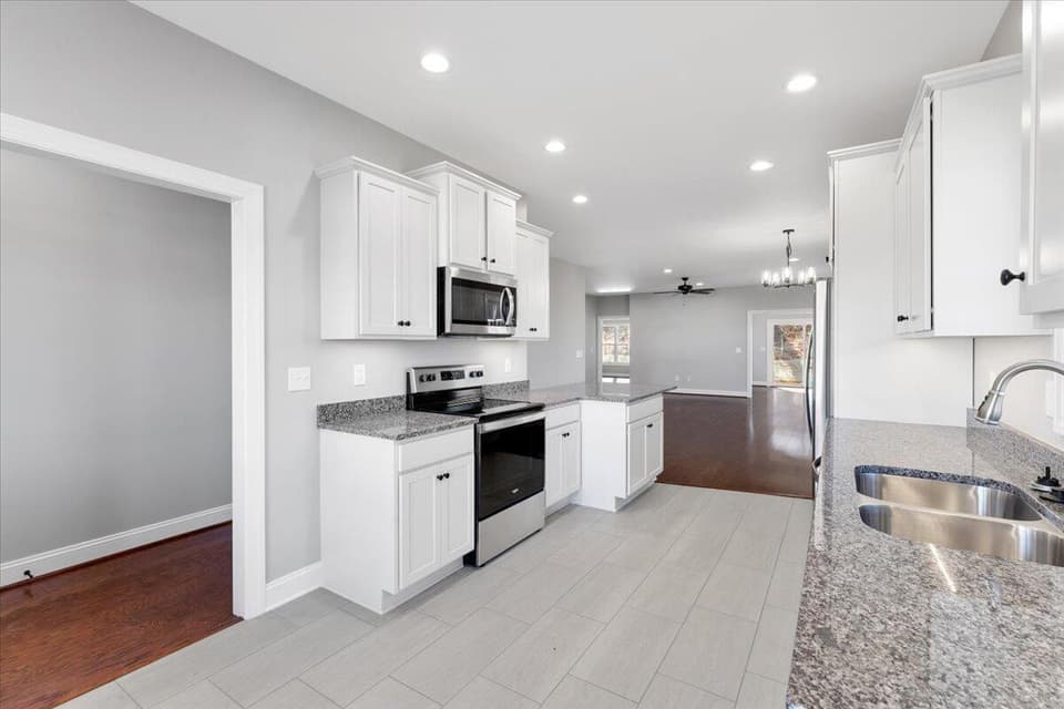 110 Vinnie Avenue NW, photo 14 of 36