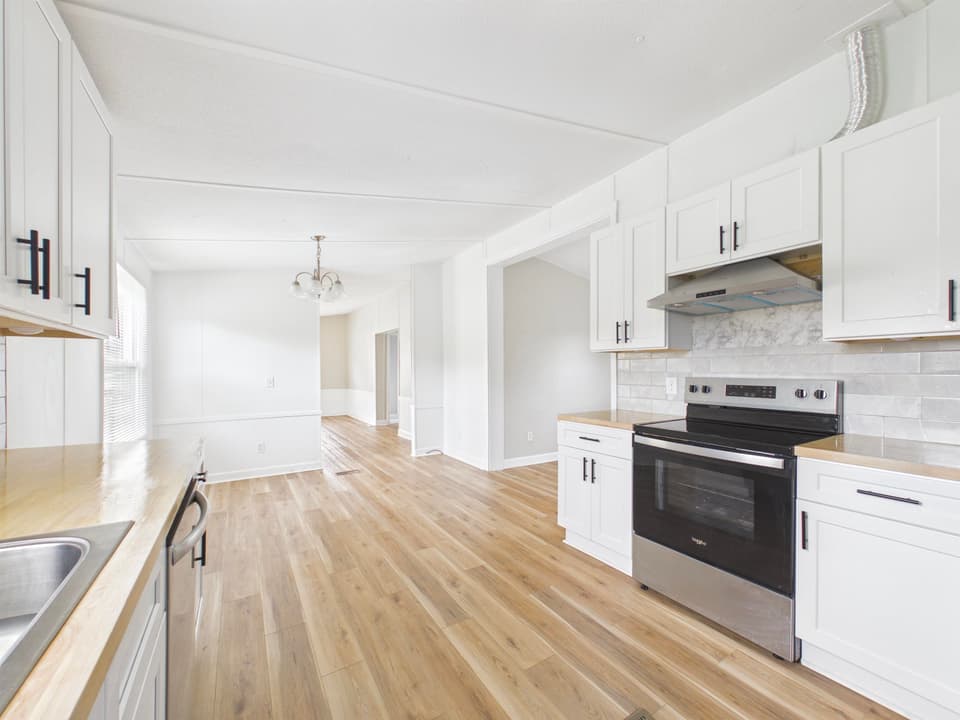1030 Church Street NE, photo 12 of 32